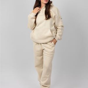 Comfrt Small Travel Essentials Cream Hoodie and Sweatpants Set